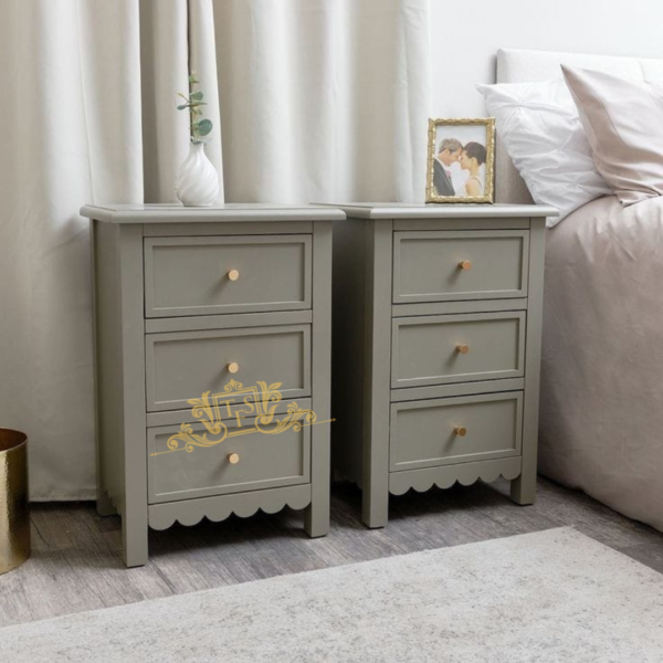 Classic Bedside Table
