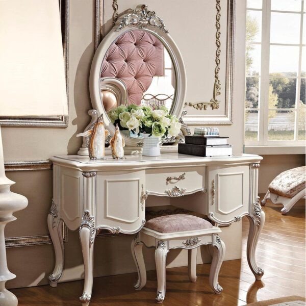 Beautiful Wooden Dresser - Image 3