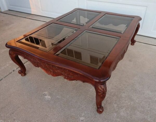 CENTER TABLE - Image 2