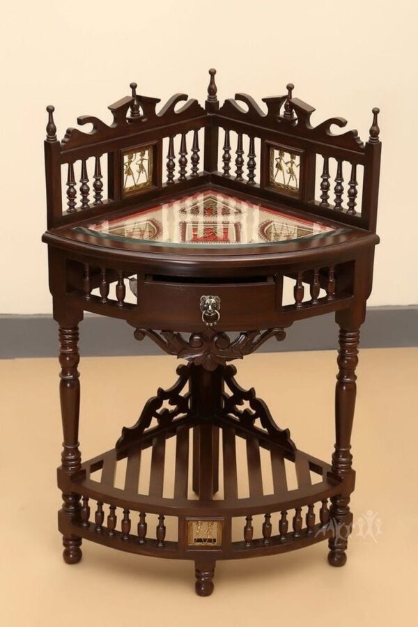Corner Stand - Image 2